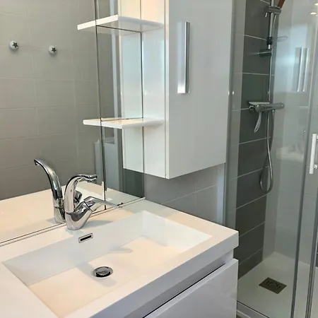 Face à Avec Parking Privé - Fr-1-323-428 Apartamento